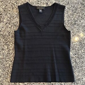 Cable & Gauge Black V-Neck Tank Top